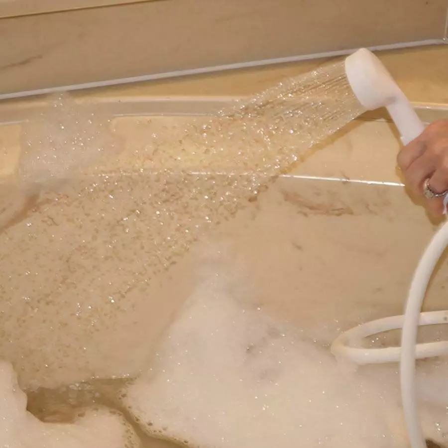 Danco Versa Spray White 1-Spray Handheld Shower 2.2-GPM (8.3-LPM) 10 Danco Versa Spray White 1-Spray Handheld Shower 2.2-GPM (8.3-LPM) - Image 8