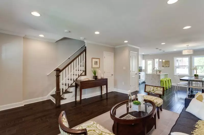 BuildDirect Maple - Dark Chocolate 2mm Thick RL X 6" Engineered Hardwood Flooring (24 Sq Ft Per Box) 5 BuildDirect Maple - Dark Chocolate 2mm Thick RL X 6" Engineered Hardwood Flooring (24 Sq Ft Per Box) - Image 3