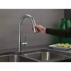 In Stock Hardwarestore Delivery Essa Single-Handle Pull-Down Sprayer Kitchen Faucet With MagnaTite Docking In Arctic Stainless -Bath and Faucet shop 3f2056c2b4b7206bda52dc7ff9e53e43 1800x1800