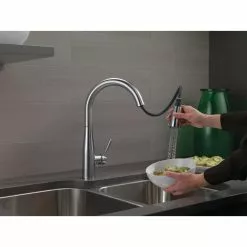 In Stock Hardwarestore Delivery Essa Single-Handle Pull-Down Sprayer Kitchen Faucet With MagnaTite Docking In Arctic Stainless -Bath and Faucet shop 45f3ba387f84447630ec1a50a3d35678 1800x1800