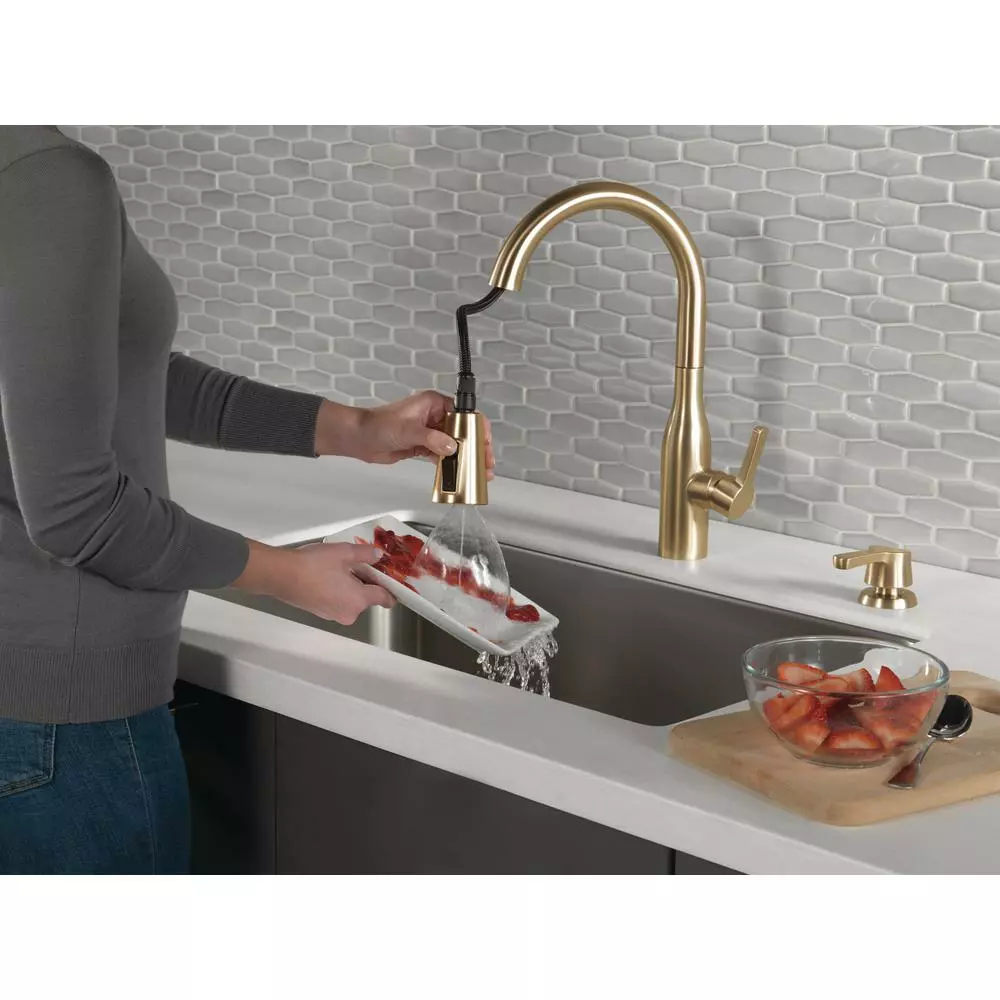 In Stock Hardwarestore Delivery Marca Single-Handle Pull-Down Sprayer Kitchen Faucet With ShieldSpray Technology In Champagne Bronze 6 In Stock Hardwarestore Delivery Marca Single-Handle Pull-Down Sprayer Kitchen Faucet With ShieldSpray Technology In Champagne Bronze - Image 4