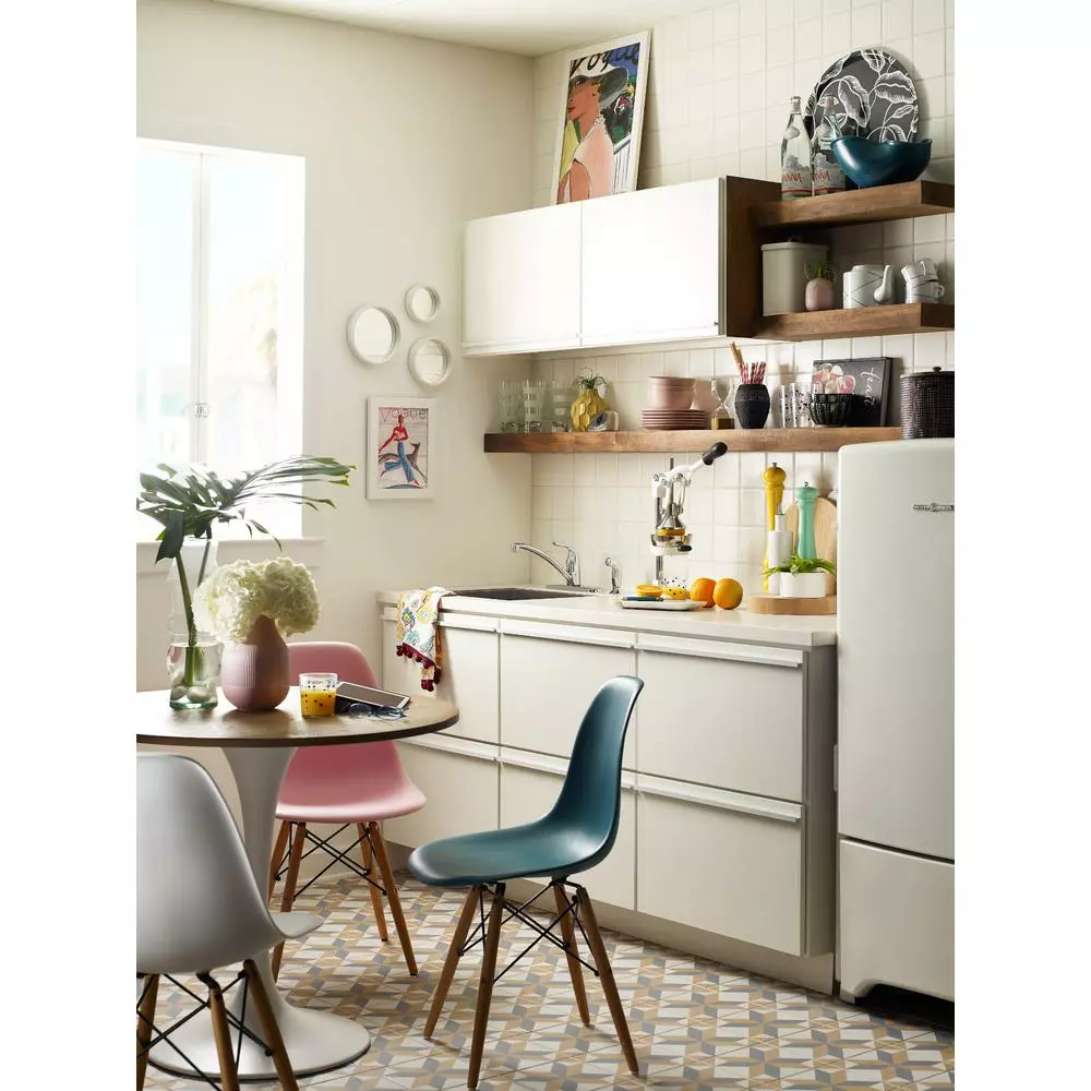 In Stock Hardwarestore Delivery Adler Single-Handle Low Arc Standard Kitchen Faucet With Side Sprayer In Chrome 7 In Stock Hardwarestore Delivery Adler Single-Handle Low Arc Standard Kitchen Faucet With Side Sprayer In Chrome - Image 5