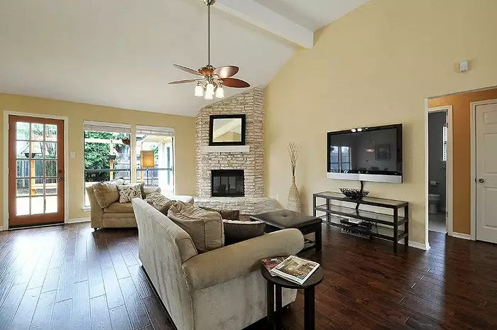 BuildDirect Birch - Sunset 1.5mm Thick RL X 5" Engineered Hardwood Flooring (17.5 Sq Ft Per Box) 4 BuildDirect Birch - Sunset 1.5mm Thick RL X 5" Engineered Hardwood Flooring (17.5 Sq Ft Per Box) - Image 2