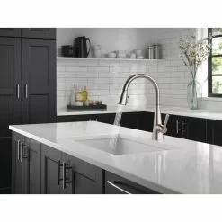 In Stock Hardwarestore Delivery Lenta Single-Handle Pull-Down Sprayer Kitchen Faucet With ShieldSpray Technology SpotShield Stainless -Bath and Faucet shop c3eed09c942273ef51540e0899736210 1800x1800