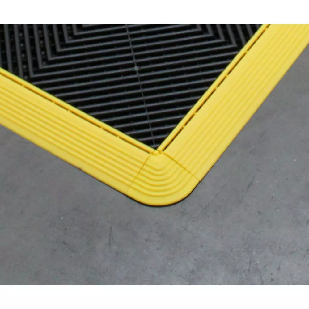 Swisstrax 2.5 In. X 2.5 In. Artic White Corner Edging For 15.75 In. Swisstrax Modular Tile Flooring (2-Pack) 5 Swisstrax 2.5 In. X 2.5 In. Artic White Corner Edging For 15.75 In. Swisstrax Modular Tile Flooring (2-Pack) - Image 3